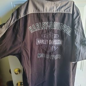 HARLEY-DAVIDSON BUTTON UP
